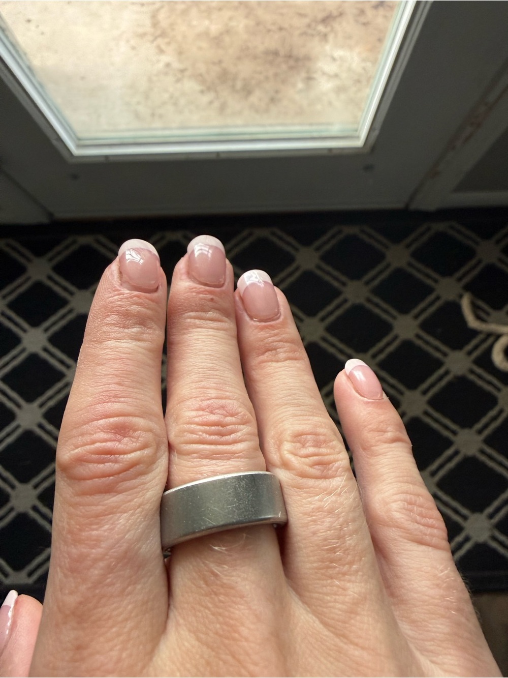 Oura Ring Gen 4 in Brushed Silver
